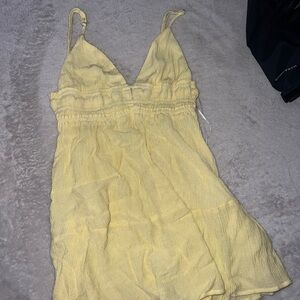 pretty pastel yellow sundress💐💐